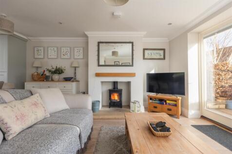 Pinfold Cottage Kitchen Dining Living Room-2.jpg