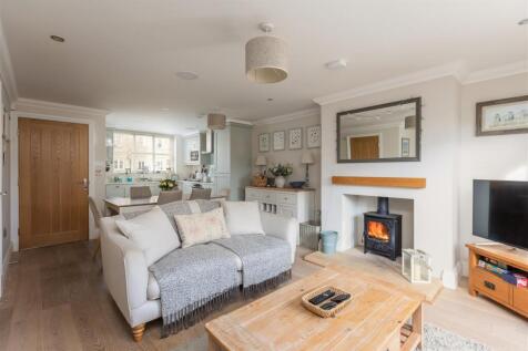Pinfold Cottage Kitchen Dining Living Room-3.jpg