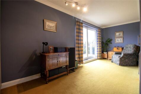 Double Bedroom 5