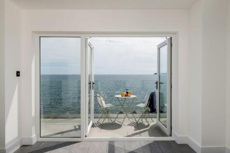 Horizons, Marine Parade, Paignton, Bedroom 1