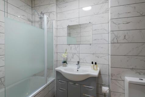 Crabbers Loft_Kingswear_Bathroom