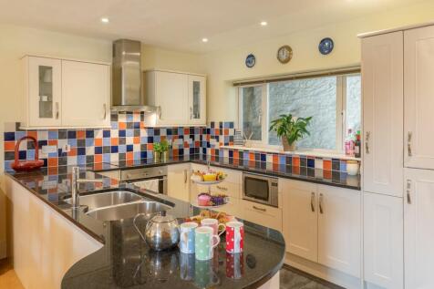 Kitchen_Spittis Park_Kingswear