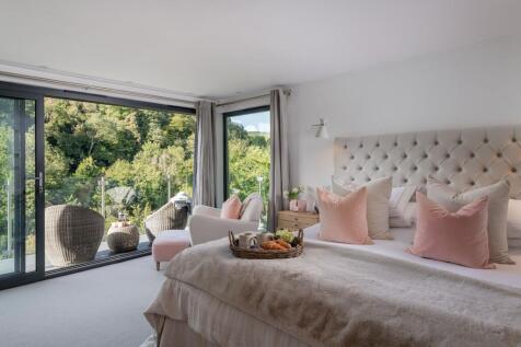 Jonswood_Bedroom 1