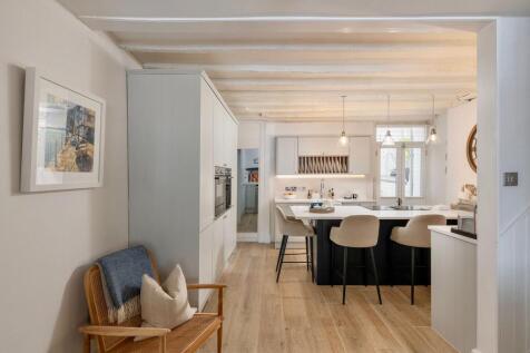 The Old Bakery, Clarence St, Dartmouth - Kitchen