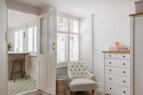 The Old Bakery, Clarence Street Dartmouth, Bedroom 2