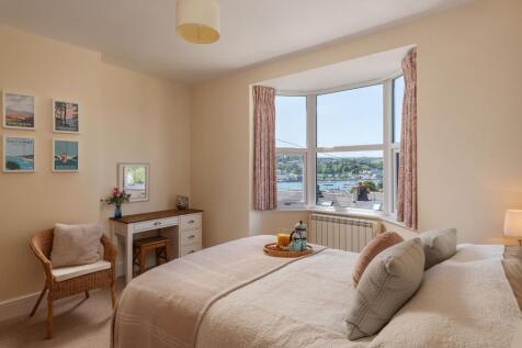 Principal Bedroom - Rose Cottage, 3 Spittis Park, Kingswear