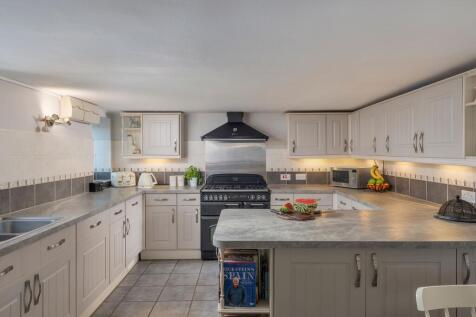 Cragside, Kingswear_Kitchen