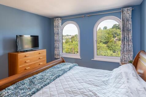 Principal Bedroom - Cormorants, Kingswear