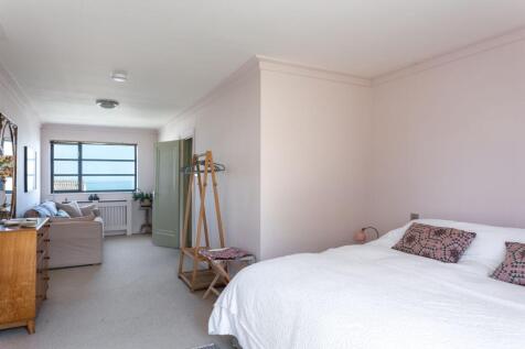 Mango House, 56 Mead Road - Bedroom 2