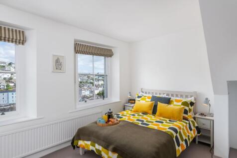 Principal Bedroom_Bay House, 29 South Ford Road, Dartmouth