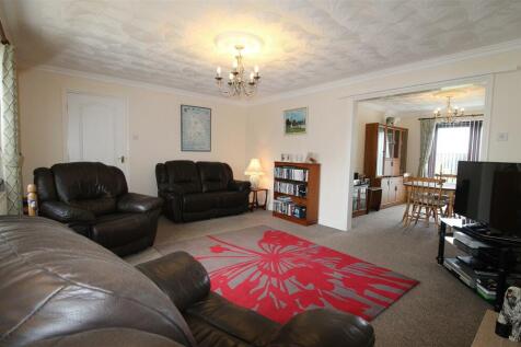Living / Dining Room
