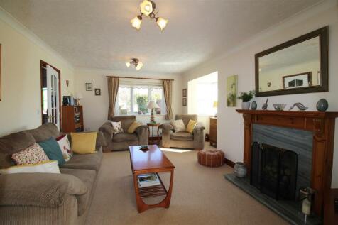 Living Dining Room