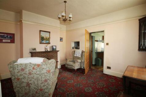Dining/Sitting Room