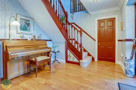 Entrance Hall.jpg