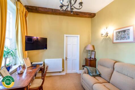 sitting room / study