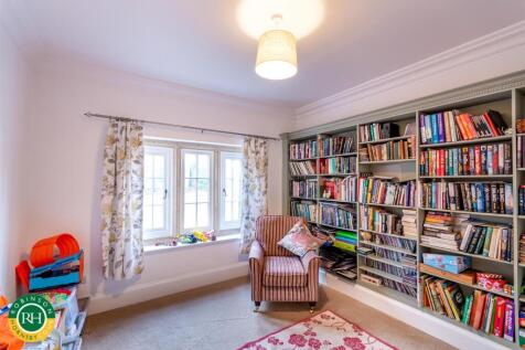 home office/snug