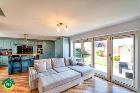 open plan living kitchen