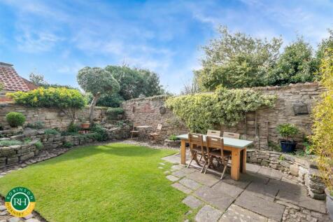private rear garden