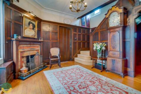 Entrance Hall.jpg