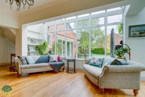 Garden Room 1.jpg