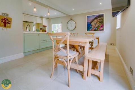 Dining Room 1.jpg