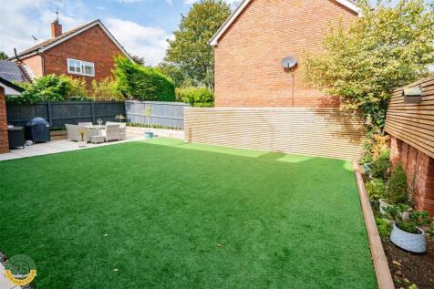 Rear Garden 3.jpg