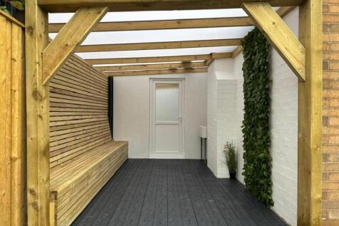 sheltered seating area
