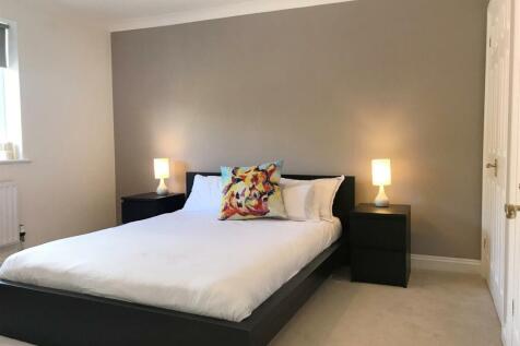 Bed 2.JPG