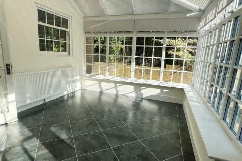 Conservatory 2.JPG