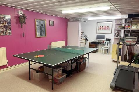 Games Room - Gym 1.JPG
