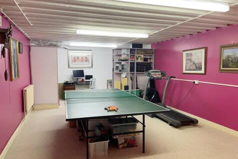 Games Room - Gym 3.JPG