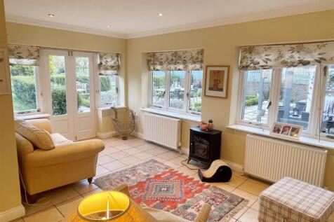Garden Room 1.JPG