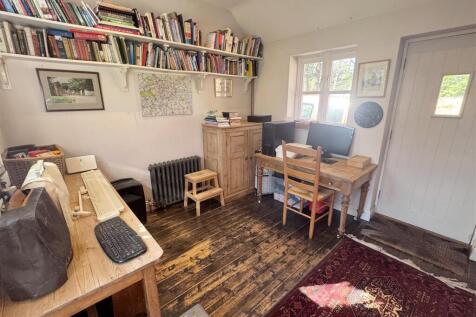 Study - Office 1.JPG