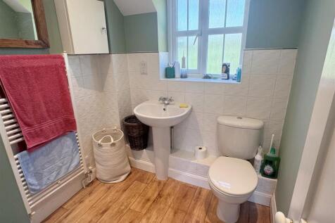 En Suite 1.JPG
