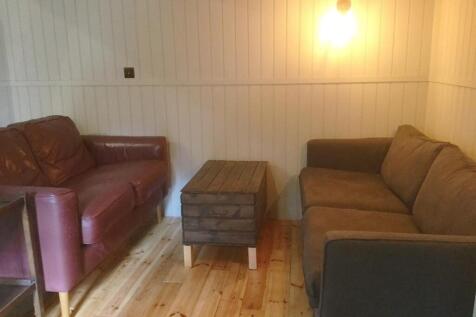 Cabin 2.jpg