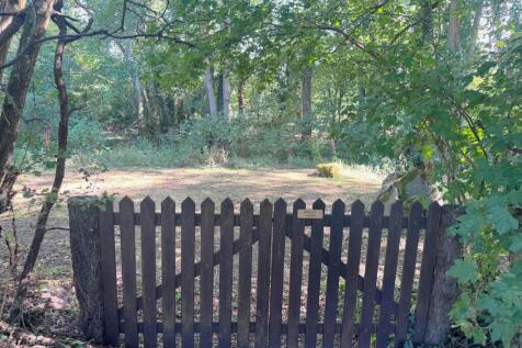 Woodland Gates.JPG