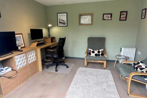 Garden Room Home Office 1.JPG