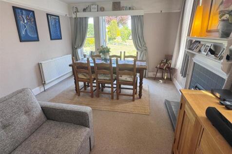 Dining-Family Room 3.JPG