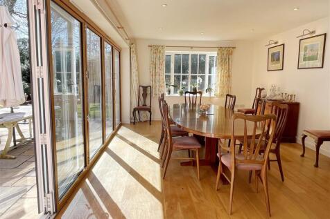 Dining Room - Grd 1.JPG