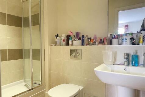 En Suite 1.JPG