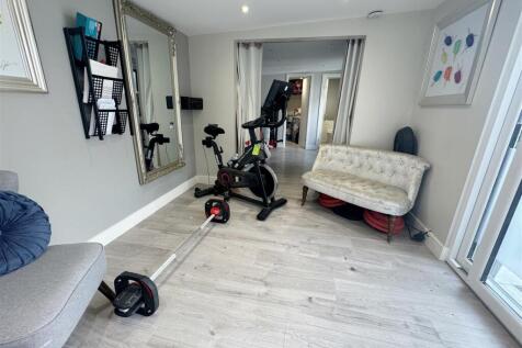 Home Office - Gym 1.JPG
