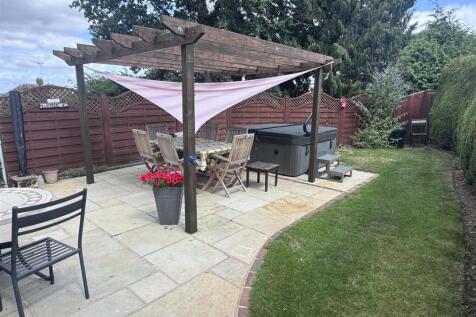 GRD Patio 1 New.JPG