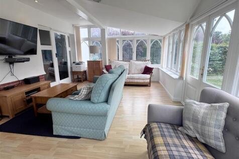 Garden Room 2.JPG
