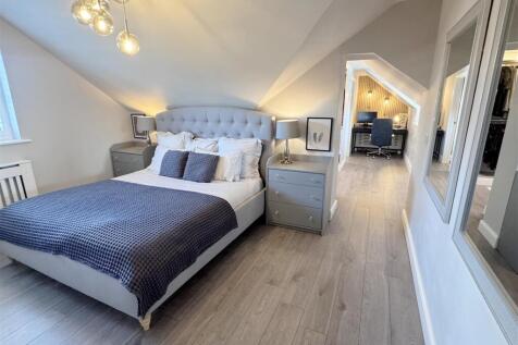 Bed 1.JPG