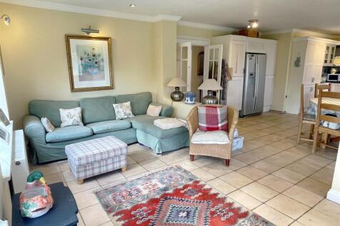 Grd Room - Break 1.JPG