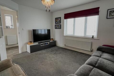44 Tasker Way Photo-Living Room 1.jpg