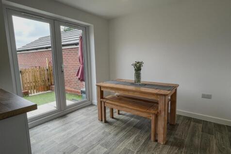 44 Tasker Way Photo-Kitchen 2.jpg
