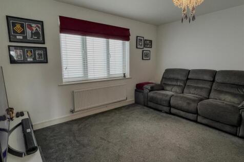 44 Tasker Way Photo-Living Room 3.jpg