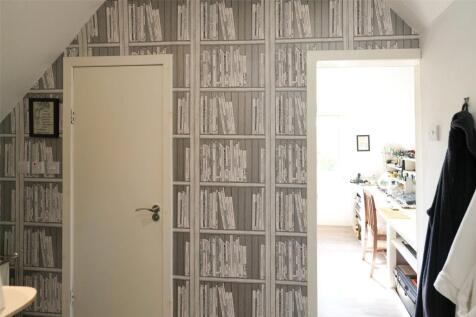 En-Suite &amp; Dressing