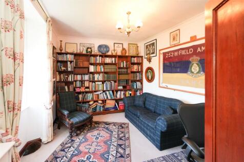 Study / Bedroom 3